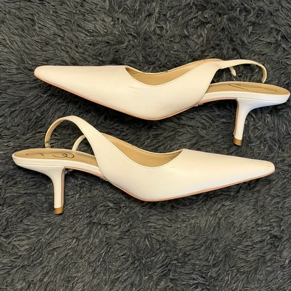 Elegant Women's White / off white Pointed Toe Slingback Heels - Picture 5 of 6